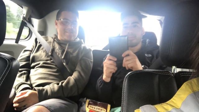 EXPLORING THE CAPILANO SUSPENSION BRIDGE смотреть онлайн