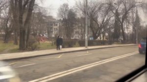 КИЕВ, 1 ЯНВАРЯ 2024 г. УКРАИНА. КУРЕНЕВКА, ЛУКЬЯНОВКА. Маршрут 33 троллейбуса.