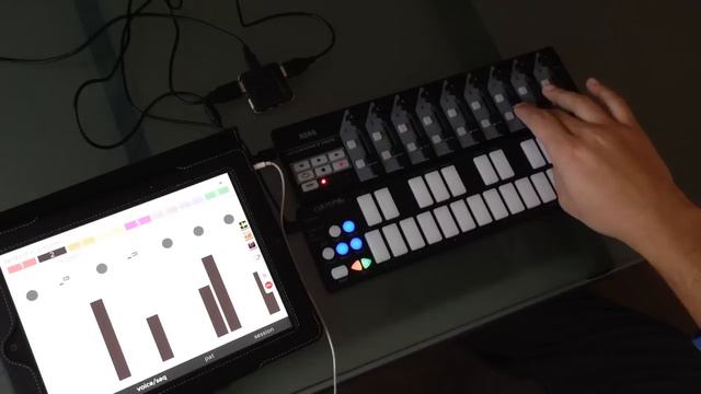 Leave it to the robots - Robotic Drums iOS app demo смотреть онлайн