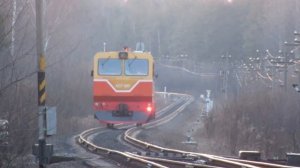 5 поездов на станции Кеб. Скрещение и обгон поездов