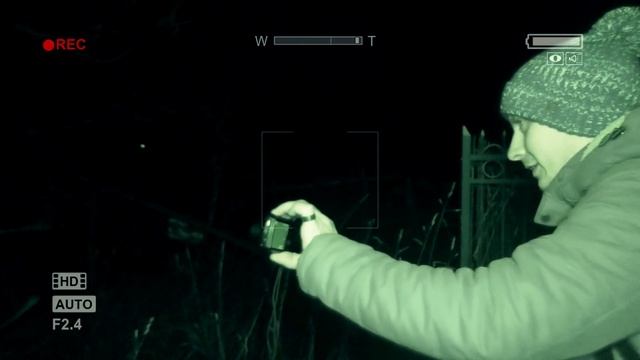 Мы записали ТИШИНУ и SPIRIT BOX ночью на СТАРОМ, ЗАБРОШЕННОМ КЛАДБИЩЕ,Ответы из ТОНКОГО МИРА † 2 ч.