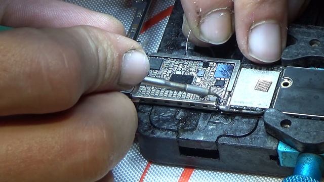 Ремонт iPhone 7, нет сети ревизия платы А1660 смотреть онлайн