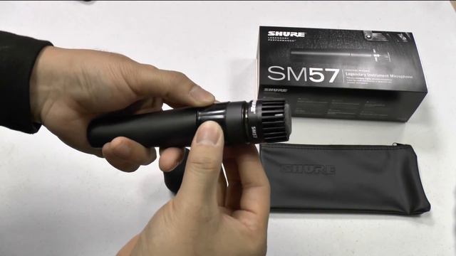 Shure SM57-LC Microphone & A2WS-BK Black Foam Windscreen & A55M Shock Stopper смотреть онлайн