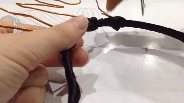 DIY: НОВОГОДНИЙ ОБОДОК/ РОЖКИ ОЛЕНЯ СВОИМИ РУКАМИ/МК Оленьи рожки/Как сделать ободок оленьи рога смотреть онлайн