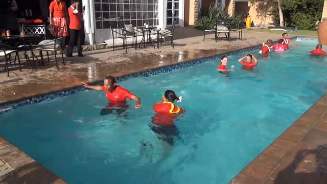 Icebucket смотреть онлайн