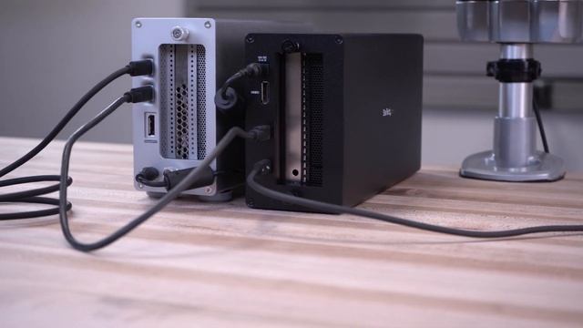 Thunderbolt 3 PCIe Chassis with DisplayPort | StarTech.com смотреть онлайн