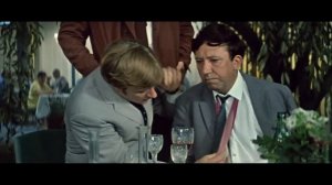 Объясни товарищу почему володька сбрил усы