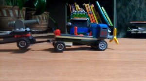 я собрал из лего трактор и прицеп