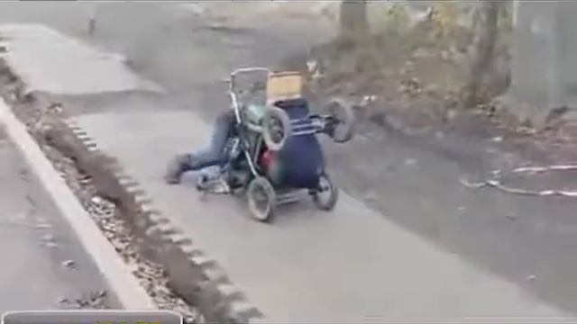 Спешит мужик за пивом смотреть онлайн