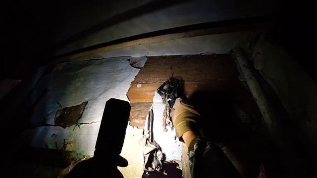 ДОМ-КРЕПОСТЬ В МЕРТВОЙ ДЕРЕВНЕ!!! смотреть онлайн