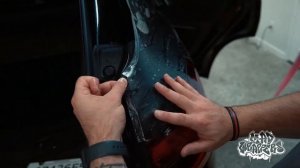 Оклейка БМВ прозрачной матовой полиуретановой пленкой