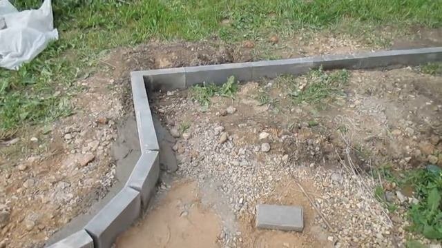 Как исправить клин в брусчатки