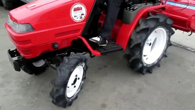 Японский мини трактор Yanmar Ke 4D смотреть онлайн