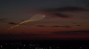 Запуск ракеты в космос.