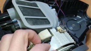 заклинил шнур провод пылесос lg kompressor