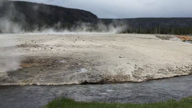 Йеллоустоун.Yellowstone National Park.video3 смотреть онлайн
