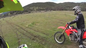 Kawasaki KX450F vs Honda CRF450R