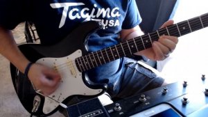 Wilkinson Alnico V's versus Ceramic Singles