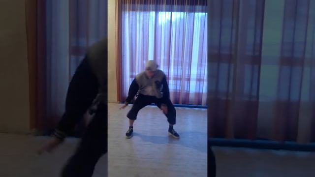 Онлайн Бвтлы для группы "Танцоры Бельц"- от Юры смотреть онлайн