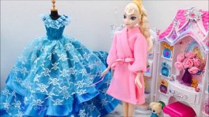 ?Barbie princess bedroom?Elsa Frozen?Princess dollhouse morning routine bathroom shower dress