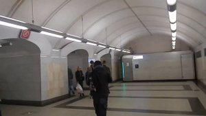 Станция Цветной бульвар переход на станцию Трубная