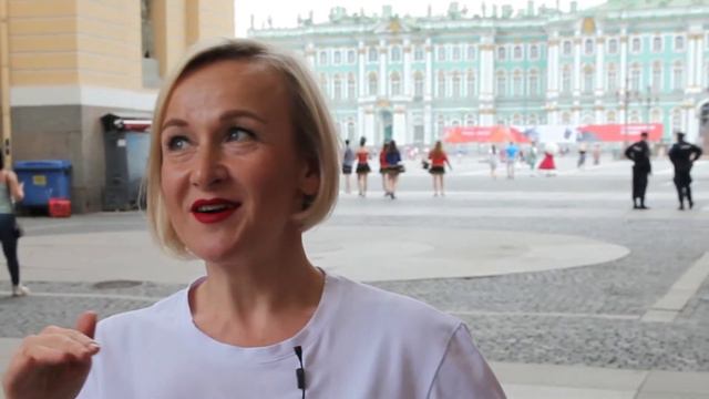 Лариса Волкова приглашает в Институт Петербурга