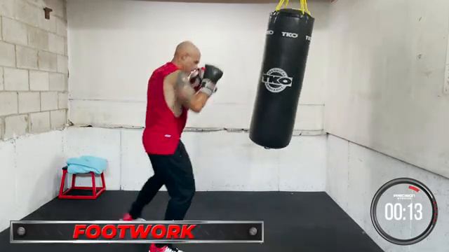 Тренировка по боксу.12 комбинаций  #boxingtraining #boxingworkout #heavybagworkout