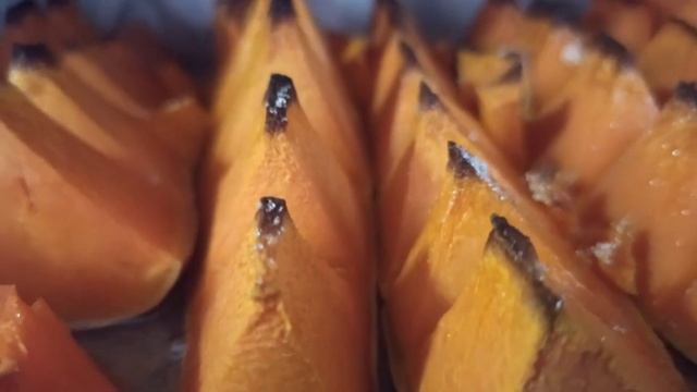 Тыква запечённая с сахаром в духовке  Вкусно,полезно!#food#запеченнаятыква #тыкварецепты#десерт
