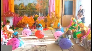 Танец капелек. Осенний утренник. Средняя группа.