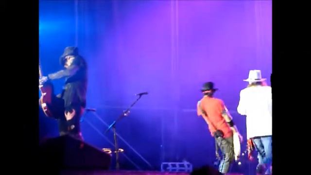 Guns N' Roses - Don't Cry - 22.07.2012 - Palma смотреть онлайн