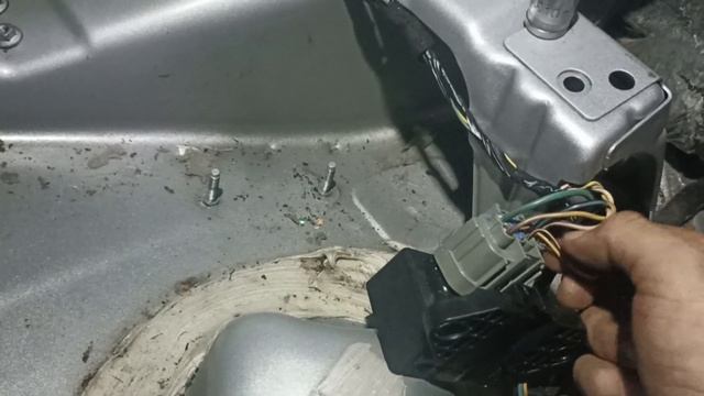 P025A CÓDIGO DE FALLA FORD ESCAPE CONTROL BOMBA смотреть онлайн