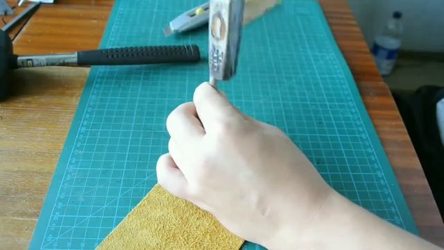 Монетница, чехол для наушников смотреть онлайн