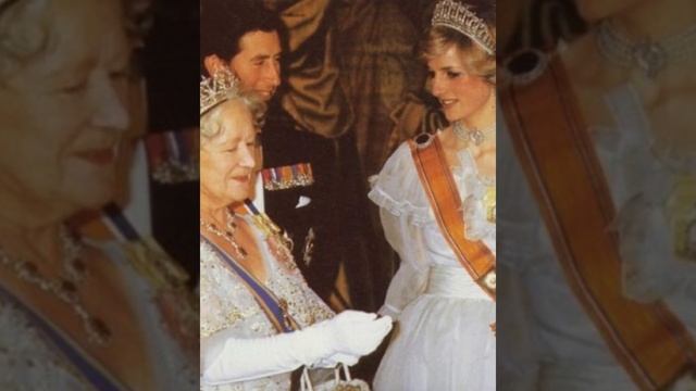 Траур и драгоценности. История японского жемчуга королевы.