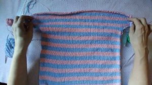 Вязание из остатков пряжи //очередной Полосатик //летняя футболка.