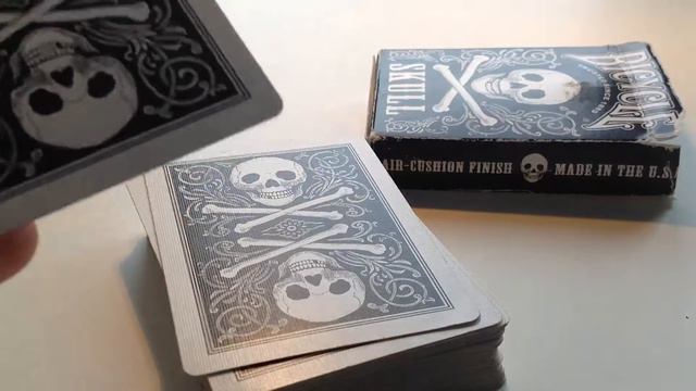 Обзор колоды карт BICYCLE SKULL смотреть онлайн