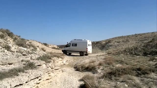 Kazakhstan - Offroad to Shakpak Ata / Оффроуд до Шакпак Ата на 4х4 МАН кемпере смотреть онлайн