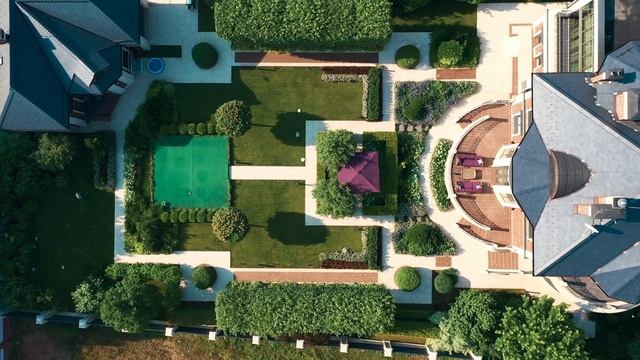 Исключительный особняк в нео-классическом стиле на большой воде в ОКП со своим яхт-клубом. смотреть онлайн