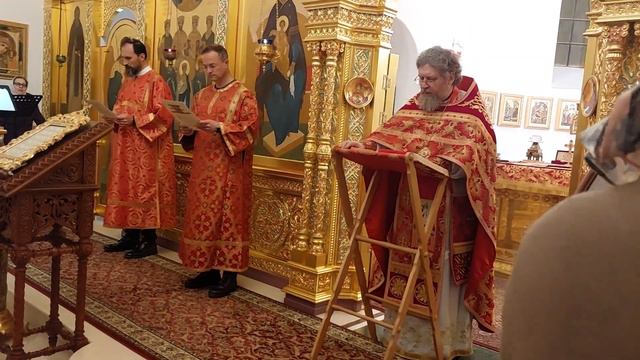Пасхальные молитвы в русской церкви на юге Италии читали на шести языках