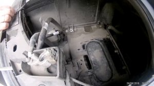 VW T6 снимаем аккумулятор