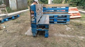 Уголок из поддонов - Угловой диван