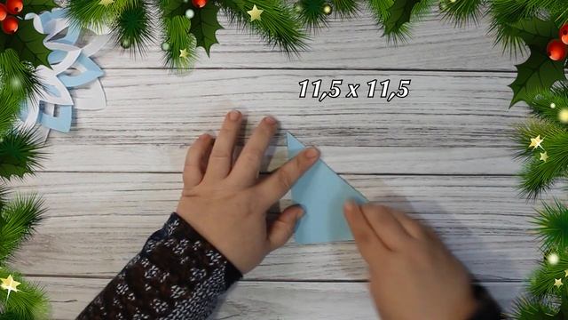 Объемная снежинка из бумаги || Новогодний DIY || Новогодние поделки