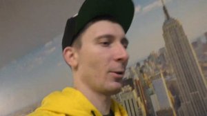 Какую выбрать люстру в зал