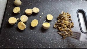 Фаршированные яйца