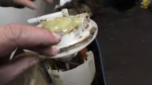 ВАЗ 2110 . 16V . Провалы, рывки, плавают обороты. Бывает не запускается (не заводится)