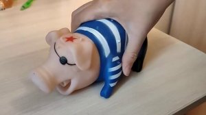 Свинья хрюкающая, как у Гоблина