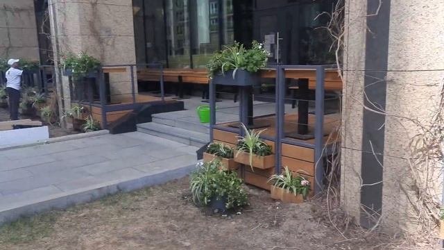 Озеленение веранды ресторана