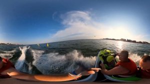 Как падать на гидроцикле? Jet ski crash. VR 360 degree video