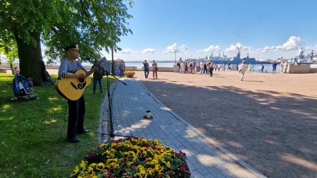 Дорога в облака – Азнобаев Сергей / Петровский парк в Кронштадте 11.06.2022 г. смотреть онлайн
