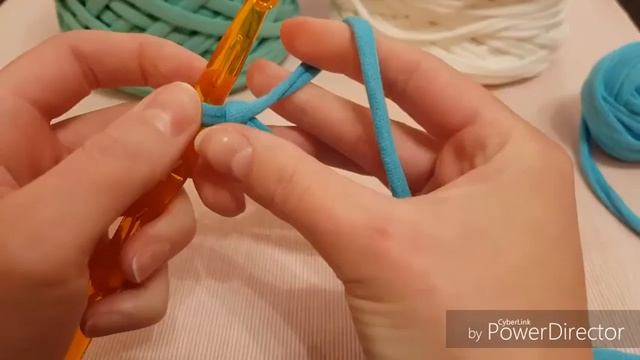 ЛЕВША ВЯЖЕТ/ ВОЗДУШНЫЕ ПЕТЛИ/ HOW TO CROSHET FOR ABSOLUTE BEGINNERS/ LEFTY KNITTER