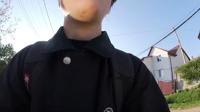 ОБМАНУЛ ШКОЛЬНИКА НА МОПЕД И УЕХАЛ! смотреть онлайн